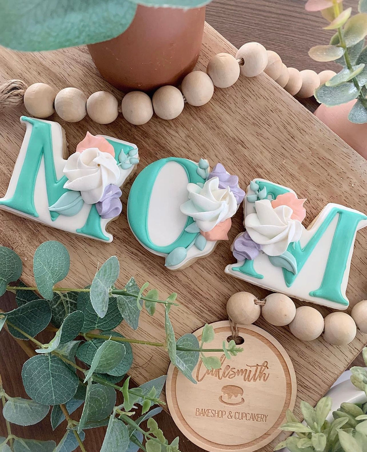 Floral Mom Letter 3 Piece Set by Minnie Cakes