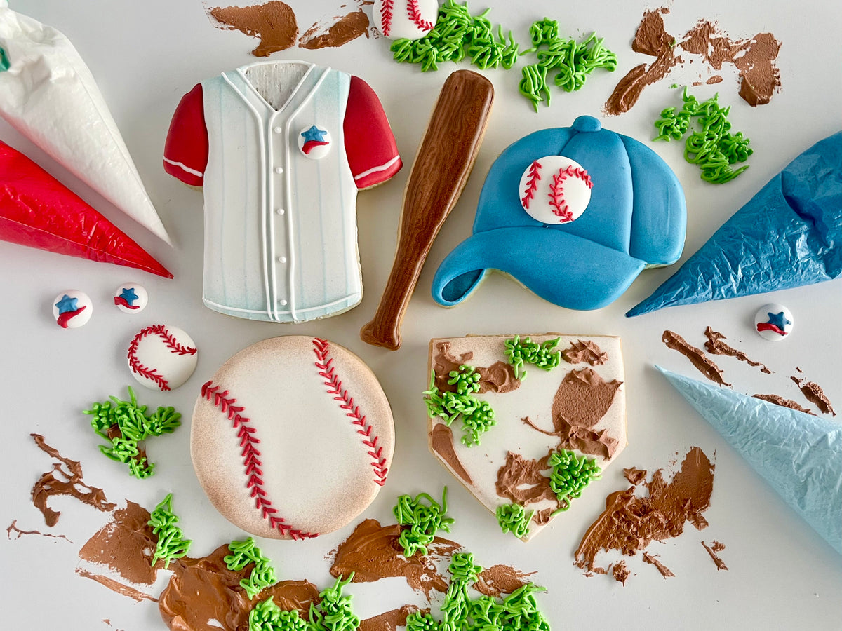 Lolly&#39;s Home Kitchen Classic Baseball Cookie Cutter Set