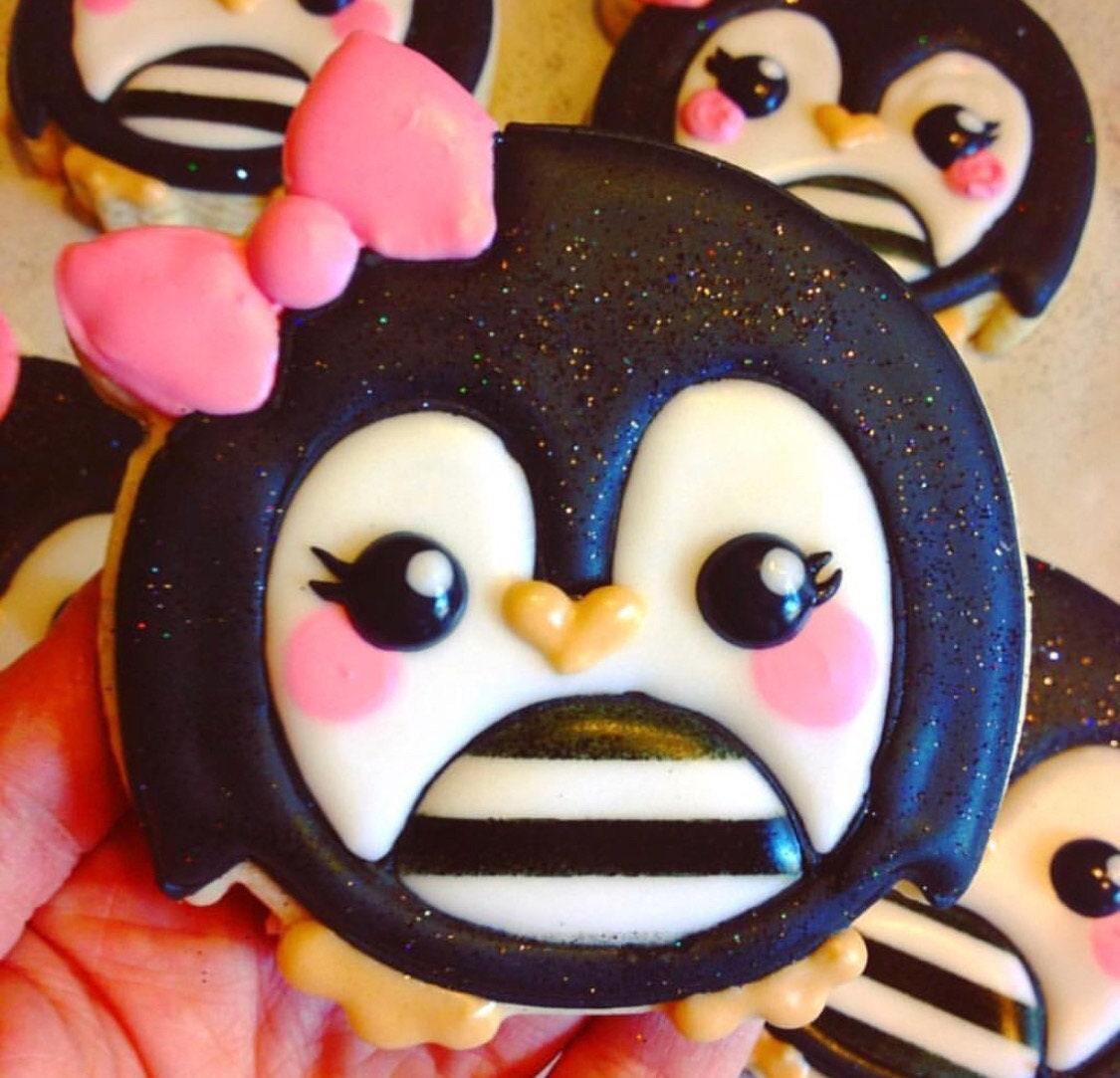 Chubby Penguin Cookie Cutter - Sweetleigh 