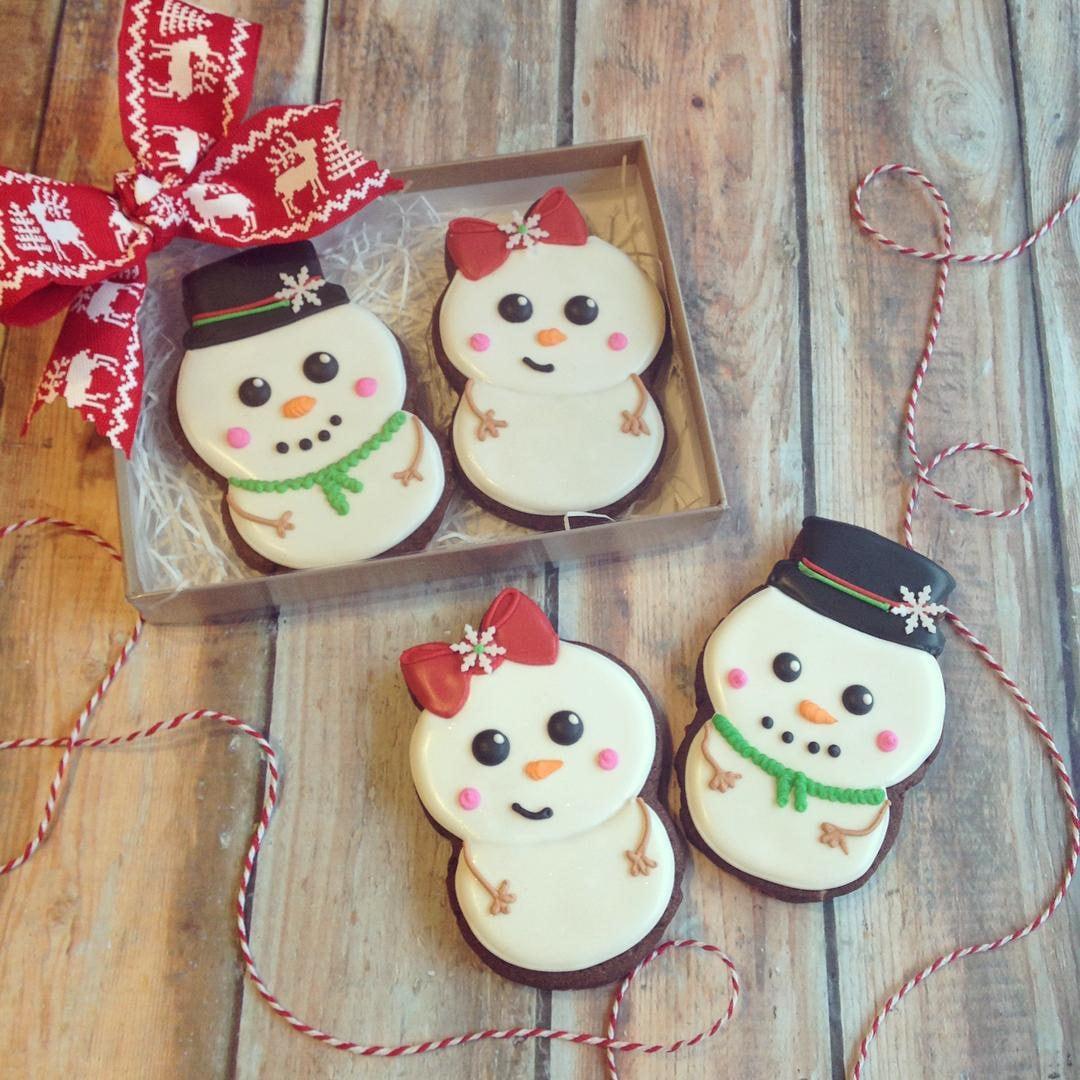 Chubby Snowman and Snowgirl Cookie Cutters - Sweetleigh 