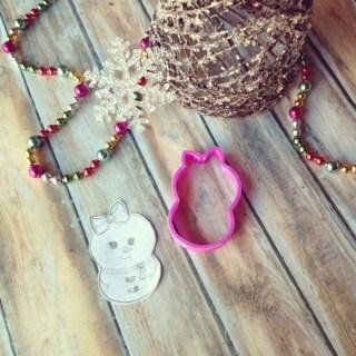 Chubby Snowman and Snowgirl Cookie Cutters - Sweetleigh 