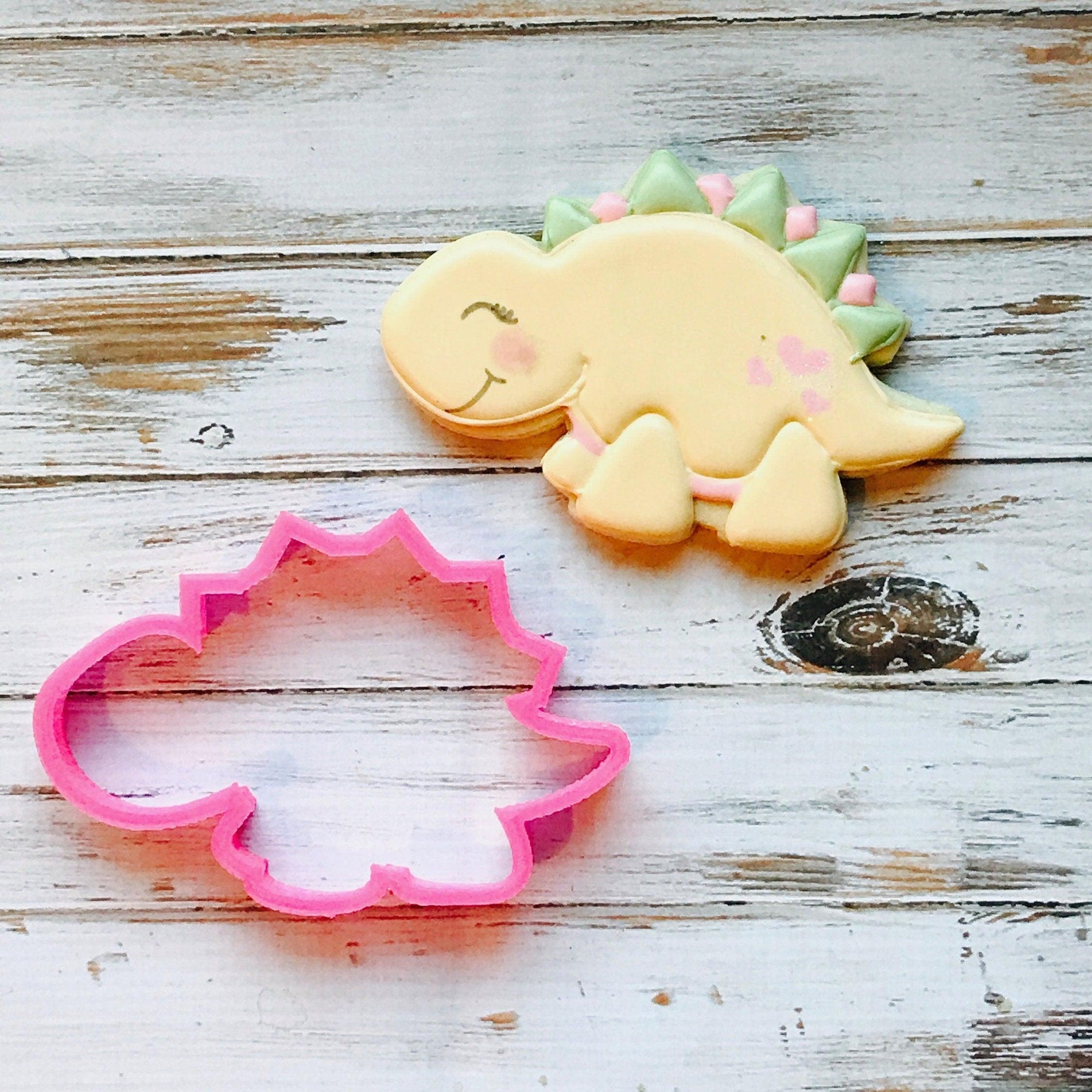 Chubby Stegosaurus Cookie Cutter - Sweetleigh 
