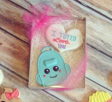 Classic Backpack Cookie Cutter - Sweetleigh 