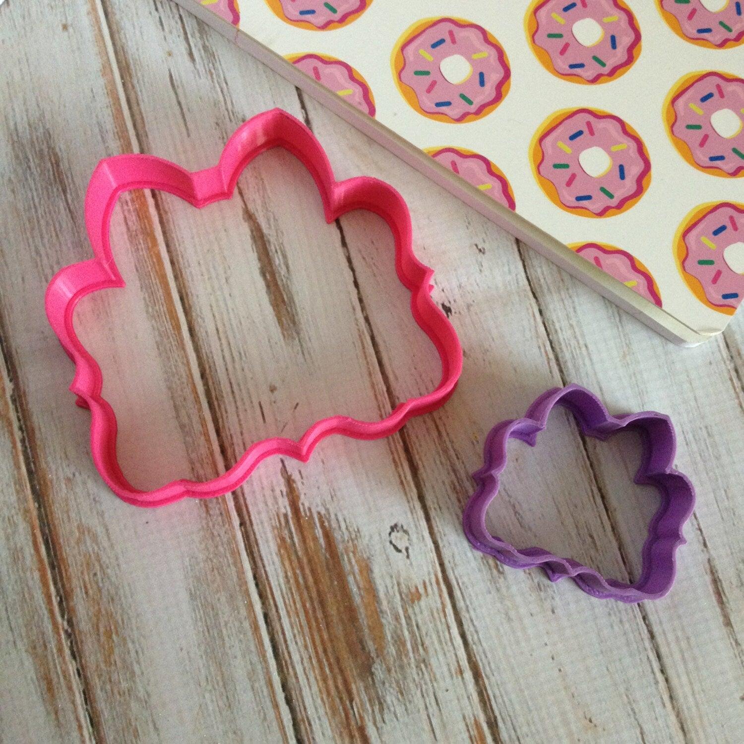 Frosted Plaque Cookie Cutter - Sweetleigh 