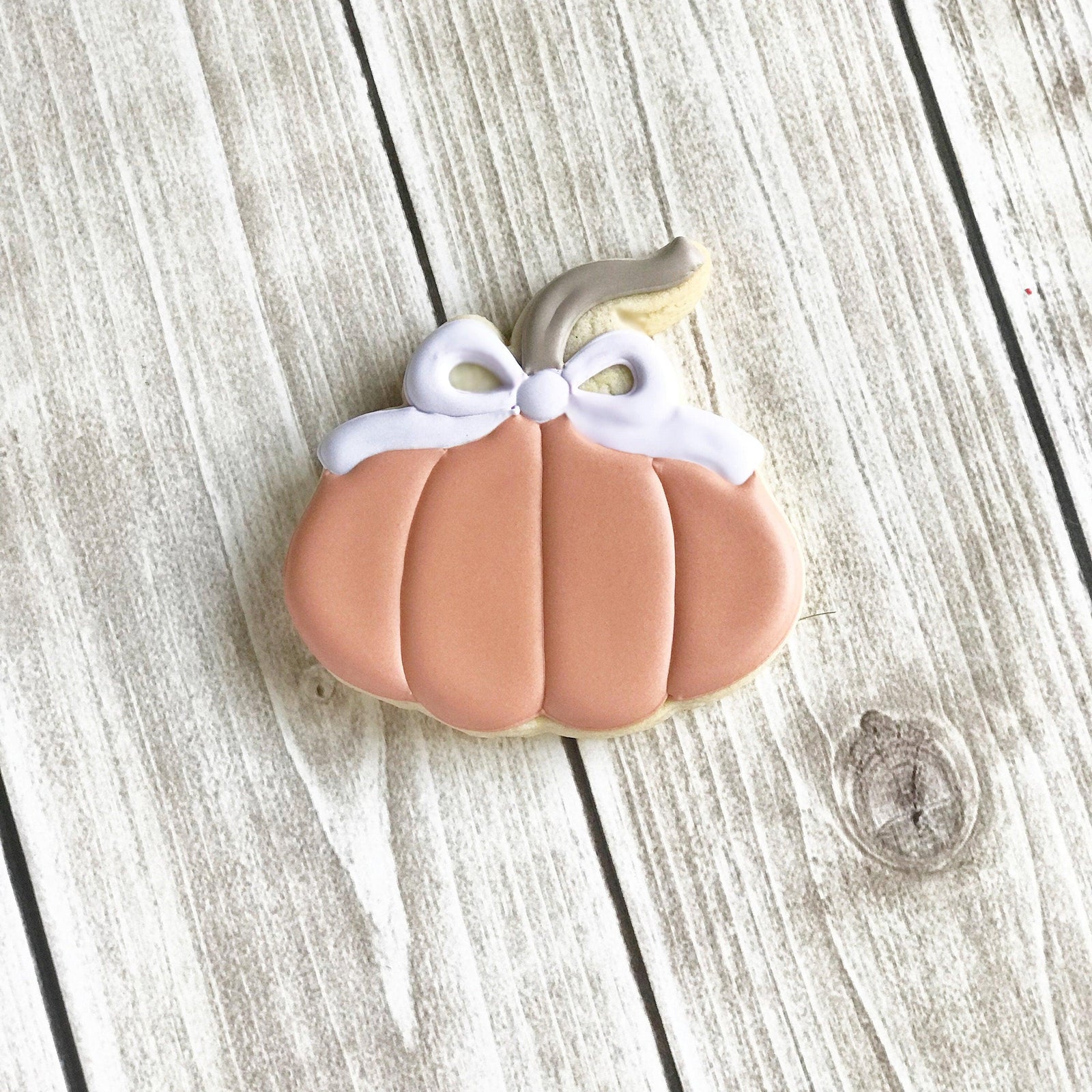 Girly Autumn Pumpkin Cookie Cutter - Sweetleigh 