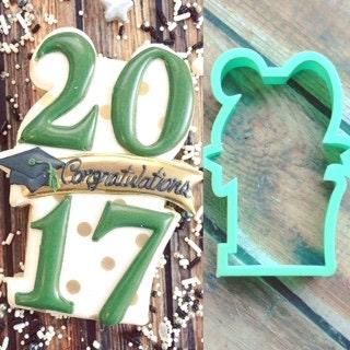 Graduation Banner Cutter - Sweetleigh 