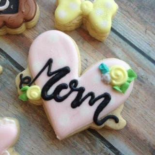 Grateful Heart Cookie Cutter - Sweetleigh 