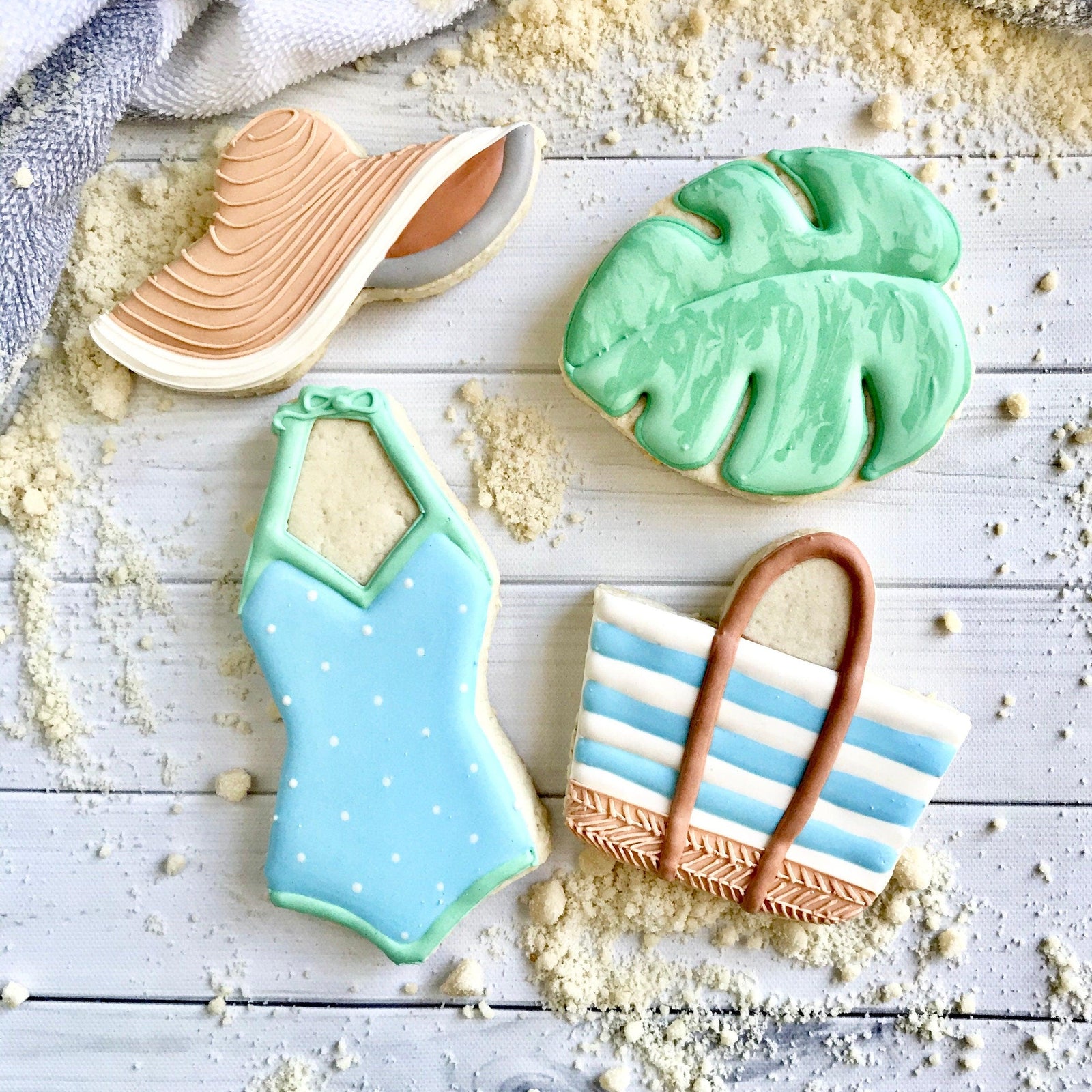 Lolly's Home Kitchen Beach Vacay Cookie Class - Sweetleigh 
