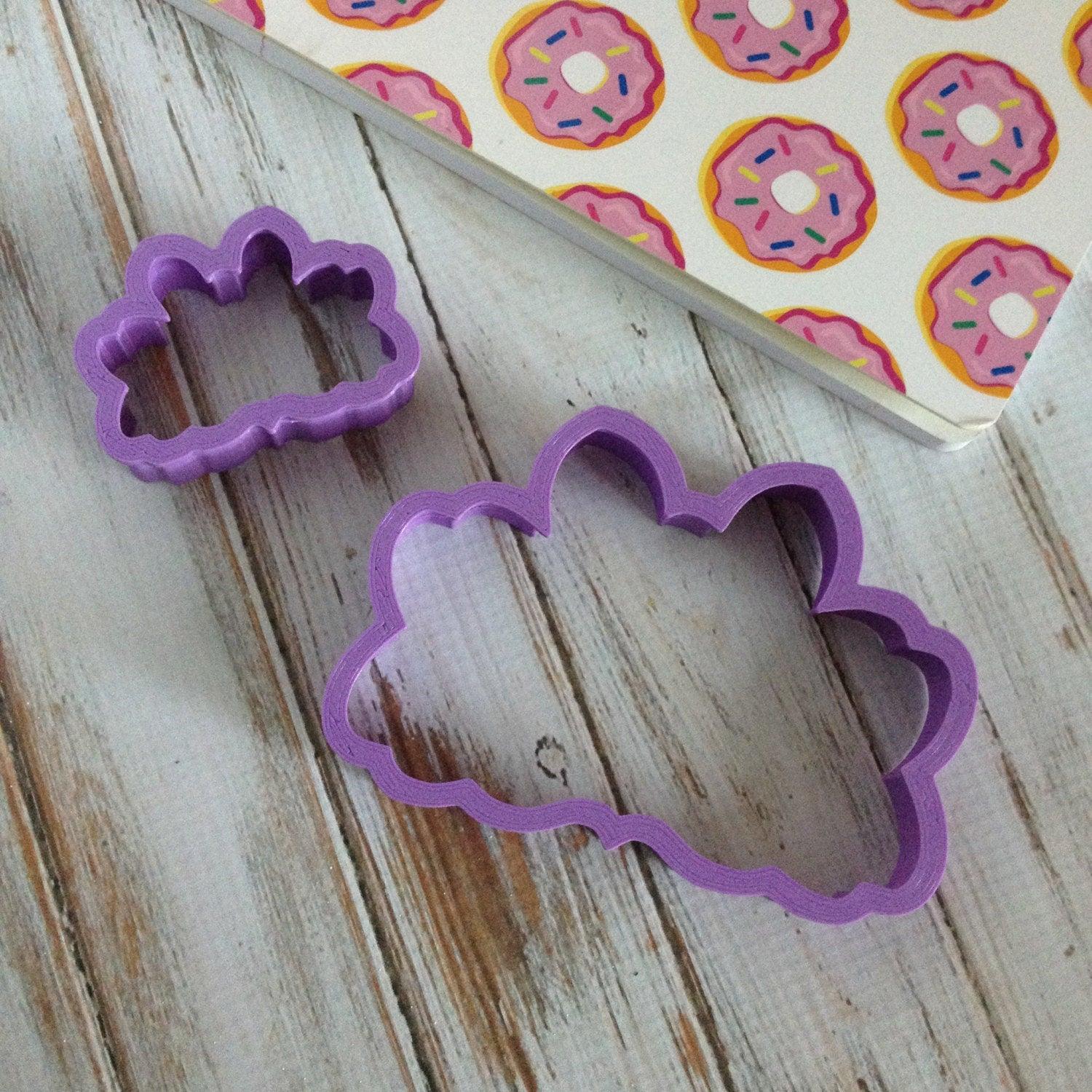 Noel Plaque with Bow Cookie Cutter - Sweetleigh 