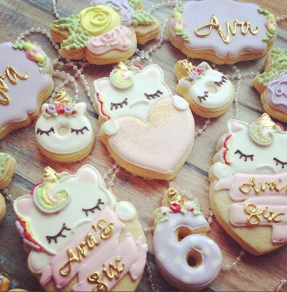 Peekaboo Unicorn Cookie Cutter - Sweetleigh 