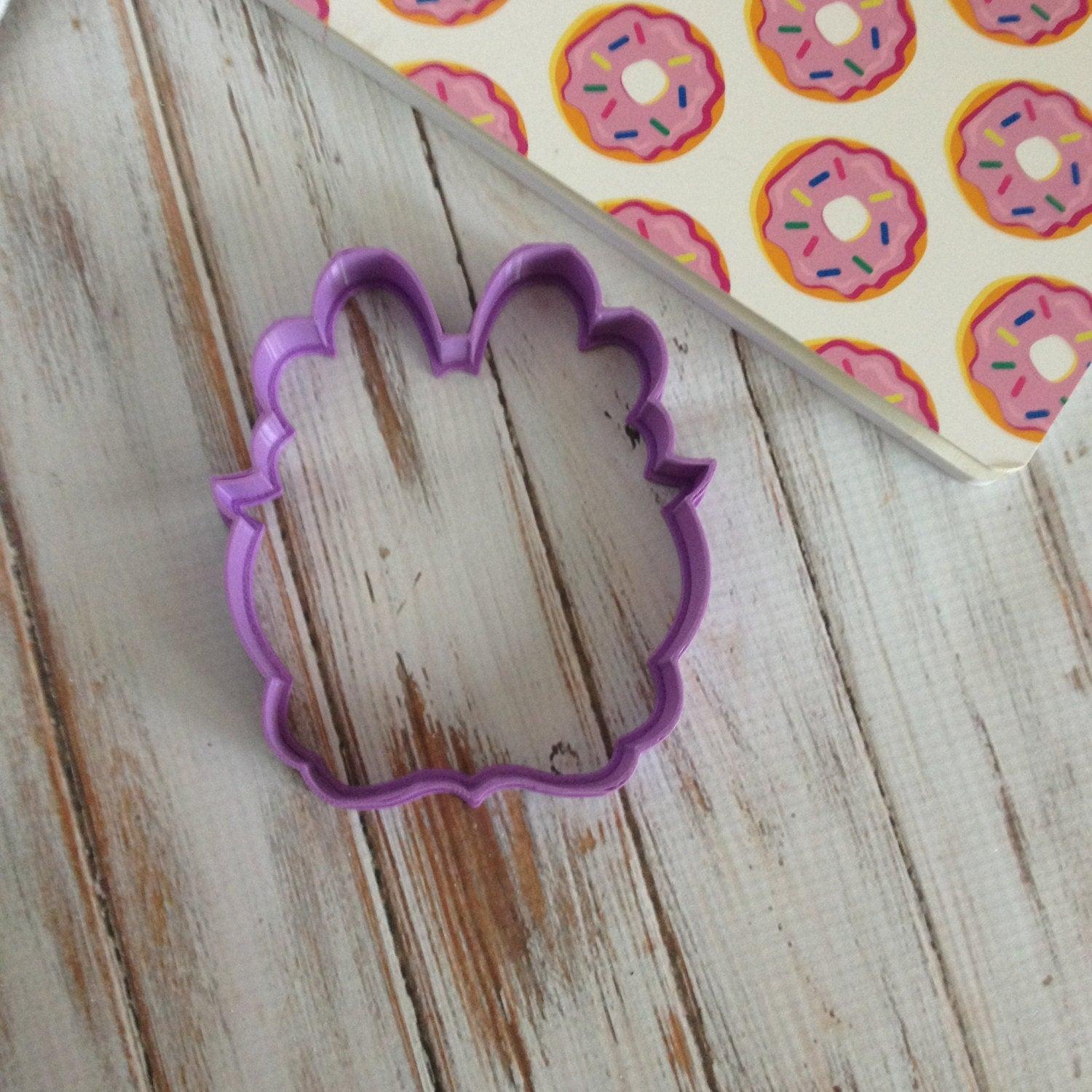 Simone Plaque Cookie Cutter - Sweetleigh 