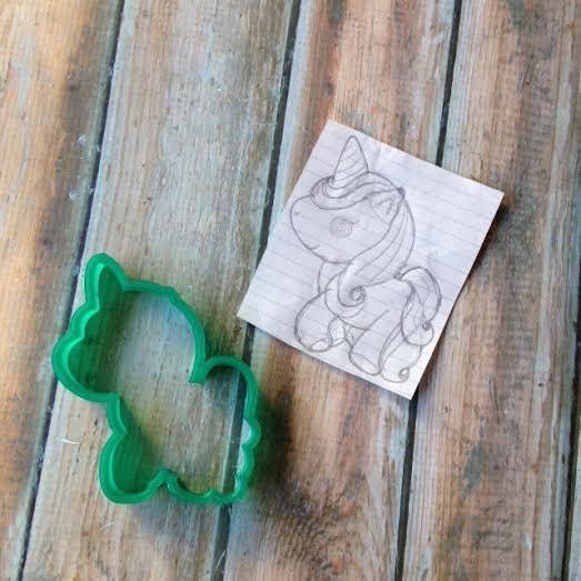 Unicorn Cookie Cutter - Sweetleigh 