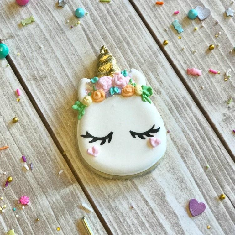 Unicorn Egg Cookie Cutter - Sweetleigh 