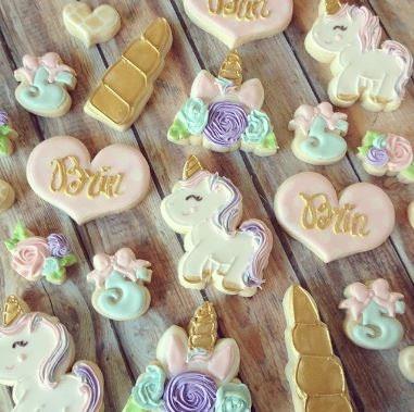 Unicorn Floral Horn Cookie Cutter - Sweetleigh 